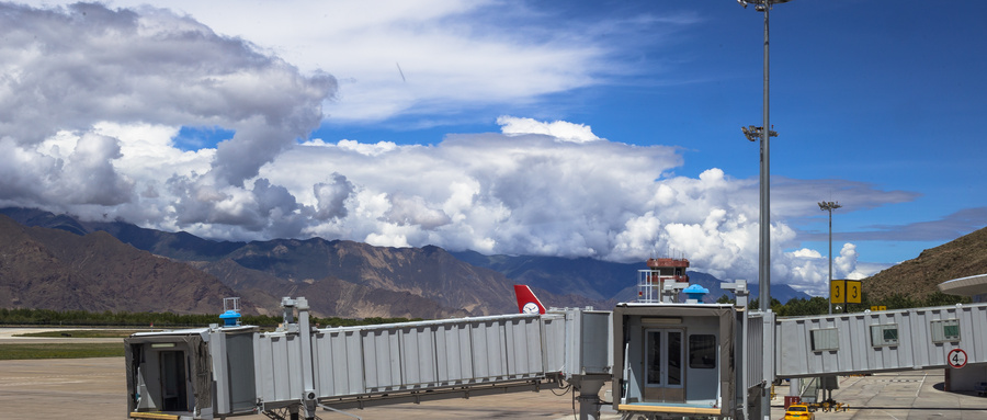 171161628096801773CB.jpg 攝圖網_500484359_wx_西藏機場(企業商用).jpg